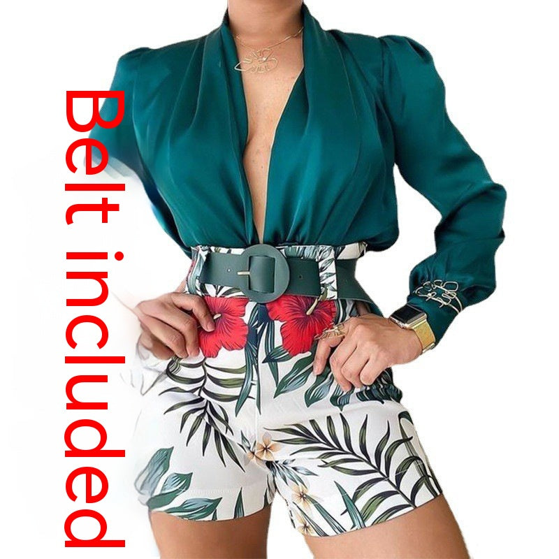 Women's fashion casual V-neck long-sleeved printed top with floral high-waisted shorts and belt included